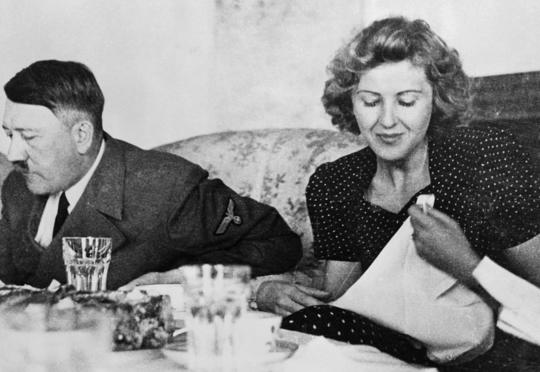 Hitler ölümündən əvvəl bu yeməyi yemişdir