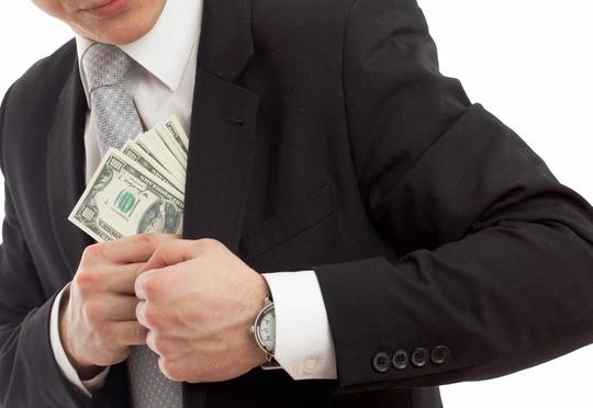 Картинки по запросу İşə düzəltmə adı altında dələduzluq