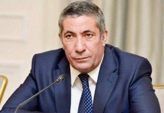 “63 yaşlı insan nə qədər daş daşımalıdır ki, gəlib 65 yaşına çatsın?!” - Deputat Siyavuş Novruzov