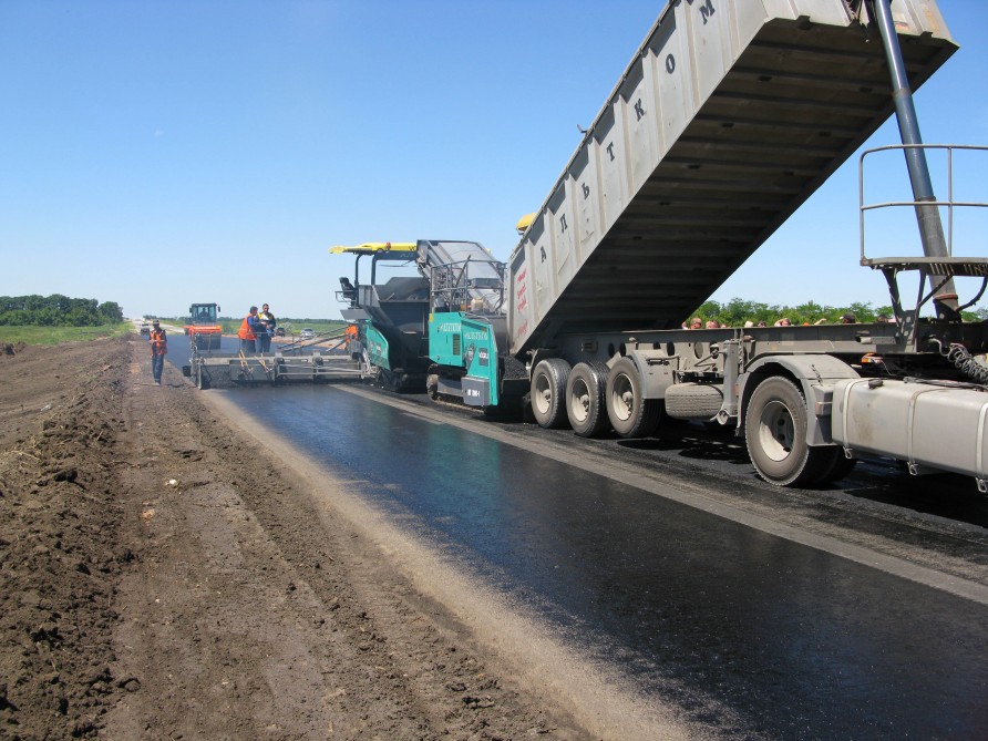 Yol tikintisinə 13 milyon manat ayrıldı