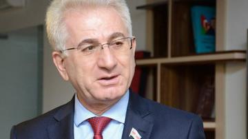 Deputatın yüksək vəzifədə çalışmış qardaşı vəfat etdi