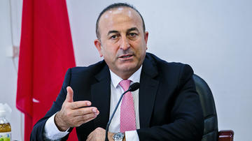 Mövlud Çavuşoğlunun atası vəfat edib