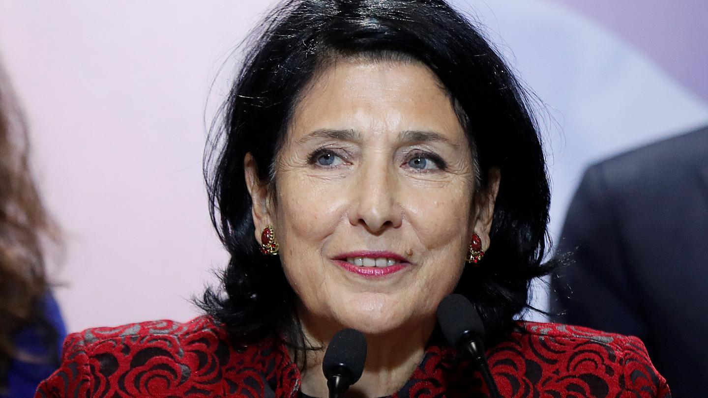 Zurabişvili: “Gürcü və Azərbaycan xalqlarını sıx dostluq birləşdirir”