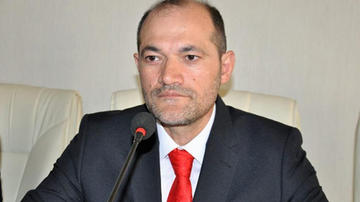 Razi Nurullayevin köməkçisi vəfat edib