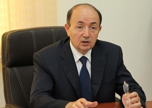 Prezident Fikrət Məmmədovla bağlı sərəncam imzaladı
