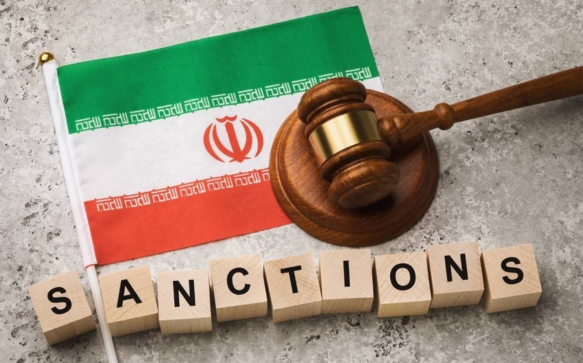 İran İsraili dəstəklədiyi üçün ABŞ və Böyük Britaniyaya qarşı sanksiyalar tətbiq edir