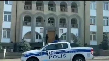 Xankəndidə "DİN"-in binasında Azərbaycan polisi xidmət aparır