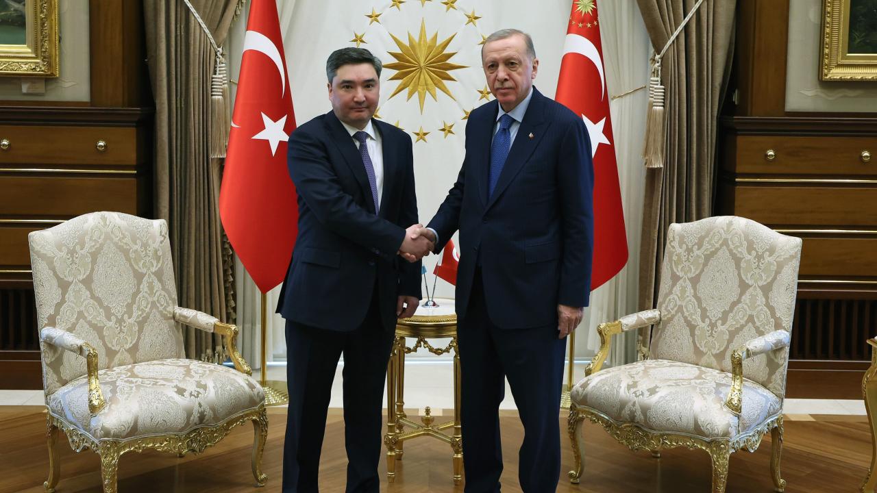 Prezident Ərdoğan Qazaxıstanın baş nazirini qəbul edib