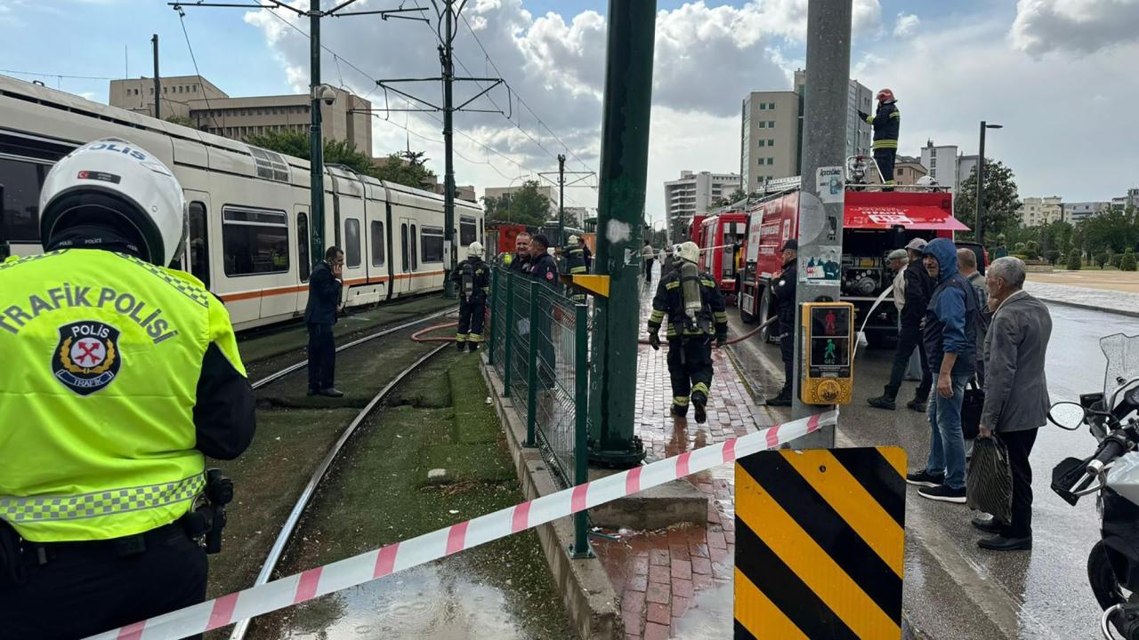 Qaziantepdə tramvaya ildırım düşüb