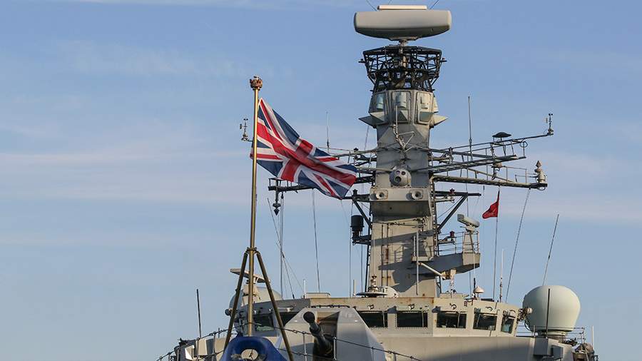 Britaniya MN: Hərbi Dəniz Qüvvələri lazer silahları və PUA-ları olan altıya qədər gəmi alacaq