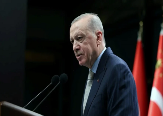 Ərdoğan: Türkiyədə davam edən zorakılıq dalğasına görə məsuliyyəti CHP və Özgür Özəl daşıyır