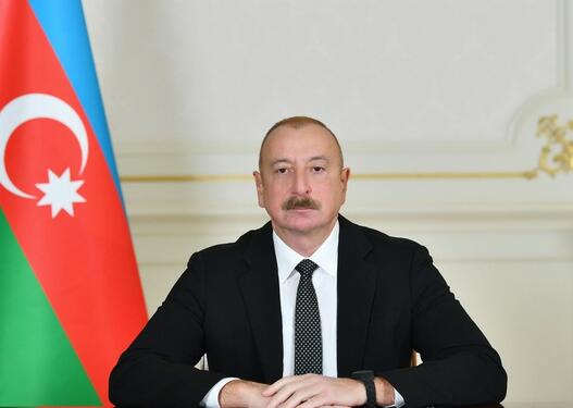 İlham Əliyev və Mehriban Əliyeva “Sea Breeze” istirahət mərkəzinin ərazisində layihələrlə tanış olublar
