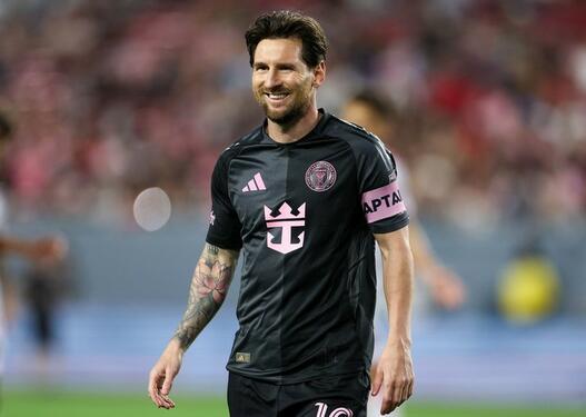 Messi minifutbol üzrə Azərbaycan millisini təbrik edib