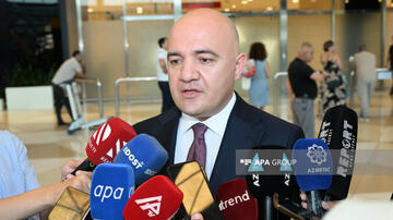 Ukraynadan daha bir qrup uşaq Azərbaycana gətirilib