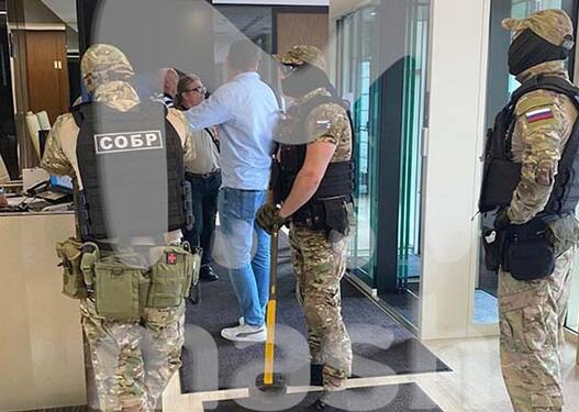 Rusiyada İsgəndər Xəlilovun oğlunun ofisinə basqın edildi