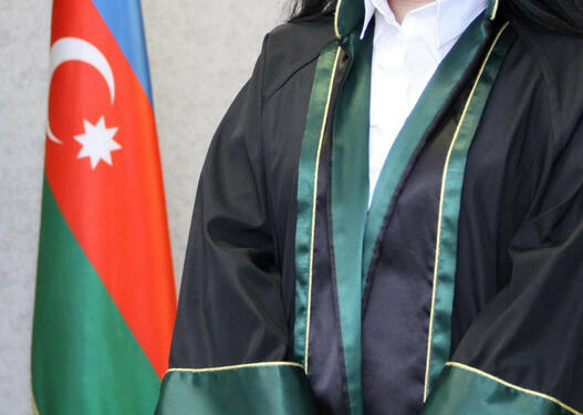 Hakimlər, dövlət qulluqçuları və hüquq elmləri doktorlarının vəkilliyə qəbuluna dair yeni prosedur müəyyənləşir