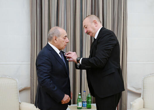 Prezident İlham Əliyev Yaqub Eyyubova “İstiqlal” ordenini təqdim edib