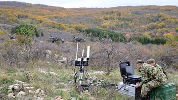 Azərbaycan və Serbiya artilleriyaçılarının birgə taktiki təlimi keçirilib