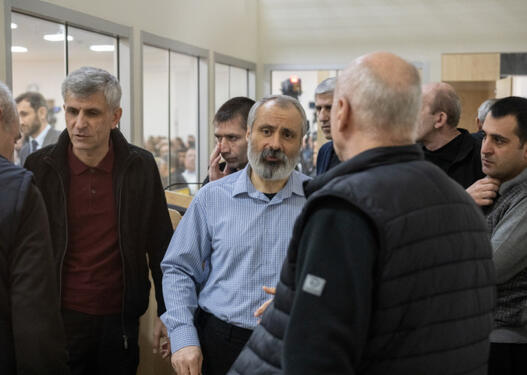 Ermənistan vətəndaşlarının məhkəməsində 8 azərbaycanlı əsir-girovun qətlə yetirilməsi ilə bağlı sənəd tədqiq edilib