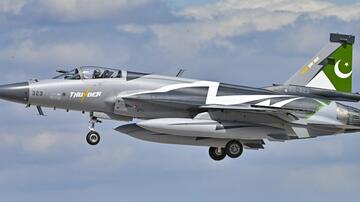 Pakistanın "JF-17 Thunder" qırıcıları Bakıdakı hərbi paradda iştirak edəcək