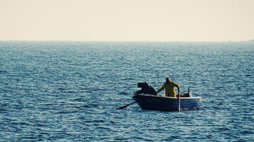 Astarada balıqçılar itkin düşüb