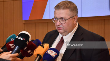 Overçuk Ermənistana səfər edib