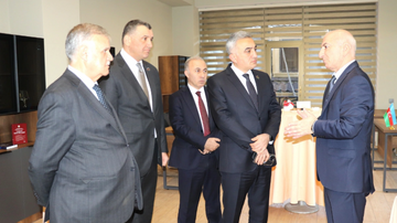 Azərbaycanda nə qədər vəkil bürosu var?