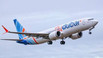 Dubaydan Kazana uçan təyyarə Bakıya məcburi eniş etdi