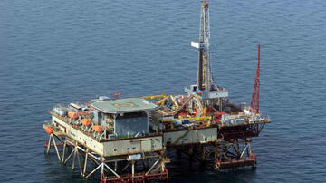 Azərbaycan nefti ucuzlaşdı