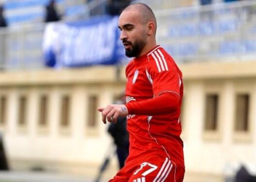 Gəncədə bıçaqlanan futbolçunun atası sitəm etdi