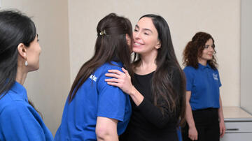 Leyla Əliyeva və Alena Əliyeva Gəncə Autizm Mərkəzi ilə tanış olublar
