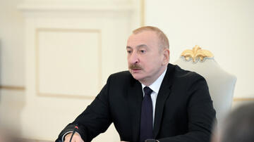 "Məktəblərdə tədris proqramına dəyişikliklər edilməlidir"