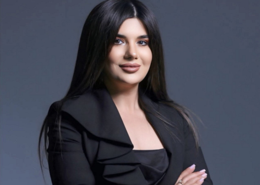 Azərbaycanda vəkili "Range Rover"lə izlədilər, zəng etdilər, qəzaya saldılar...