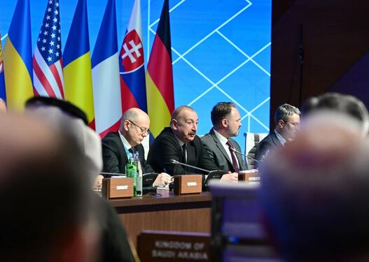 Dövlət başçısı: Son 12 ildə müxtəlif ssenarilərin, çətinliklərin, problemlərin şahidi oluruq