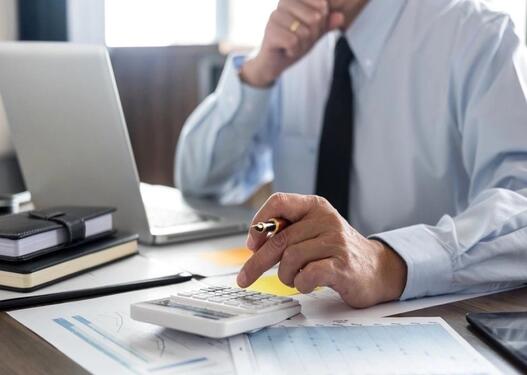 Dövlət qulluqçularının əməkhaqqı sistemində böyük islahat: Əlavələr ləğv edildi, maaşın baza hissəsi artırıldı