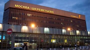 Moskva-Bakı reysi ilə uçan təyyarə Şeremetyevo hava limanına qəza enişi etdi