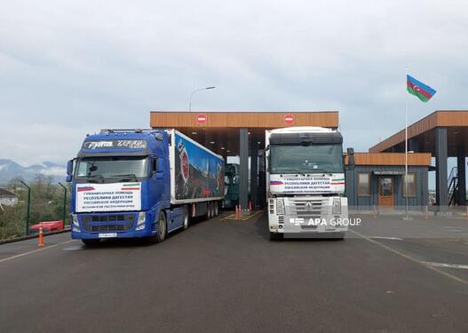 Rusiyanın göndərdiyi humanitar yardım karvanı Azərbaycandan İrana keçib - FOTO