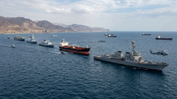 Tramp İranı dəniz blokadasına alır