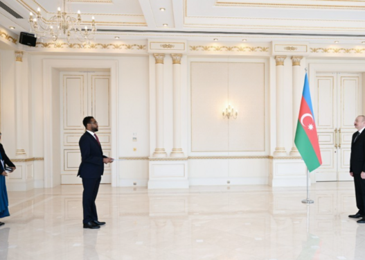 Prezident İlham Əliyev Somalinin yeni səfirini qəbul edib