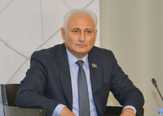 Prezident deputatla bağlı sərəncam imzaladı