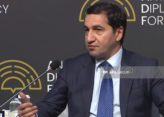 Hikmət Hacıyev Ermənistanla normallaşma prosesindən danışıb