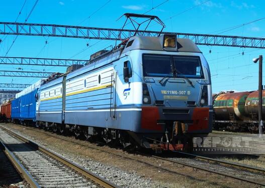 Ermənistana Rusiya buğdası daşıyan yük qatarı Biləcəridən yola düşüb