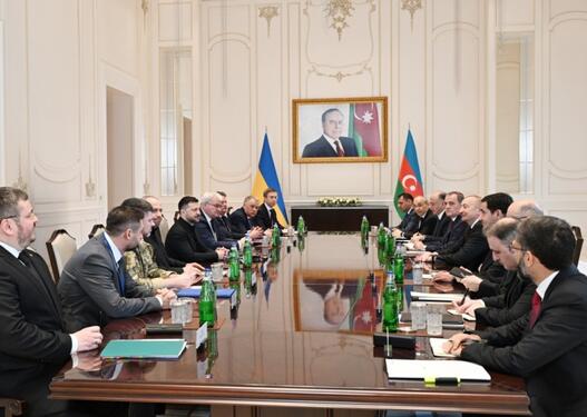 Qəbələdə Prezident İlham Əliyevin Volodimir Zelenski ilə geniş tərkibdə görüşü keçirilib