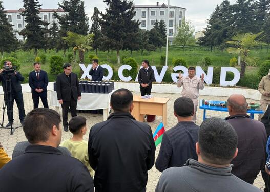 Köç karvanı Xocavənd şəhərinə və Xanoba kəndinə çatıb, açarlar təqdim edilib - FOTO