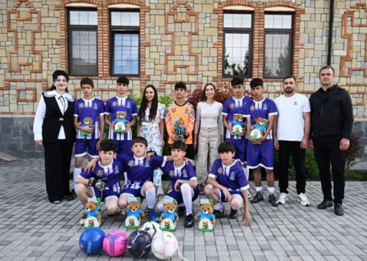 Leyla Əliyeva və Arzu Əliyeva Şəkidə uşaq evi sosial xidmət müəssisəsində olublar