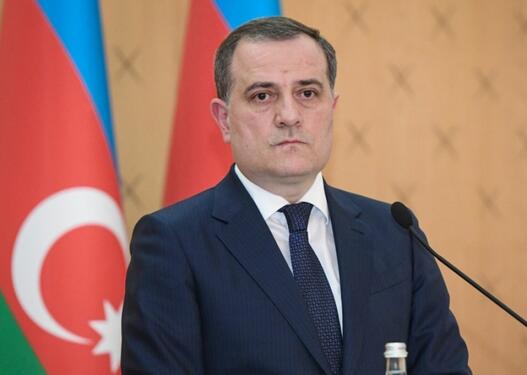 Ceyhun Bayramov Çavuşoğluna şəfa dilədi