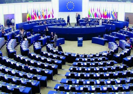 Avropa Parlamentinin bir qrup deputatı təşkilatın Azərbaycanla bağlı fəaliyyətini tənqid edib