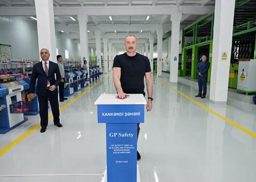 Xankəndidə iş əlcəkləri istehsalı müəssisəsinin açılışı oldu