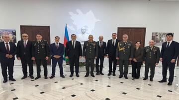 Kərim Vəliyev Azərbaycanın Qazaxıstandakı səfirliyini ziyarət edib