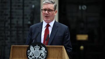 Britaniyanın Baş naziri Starmer istefa verdi